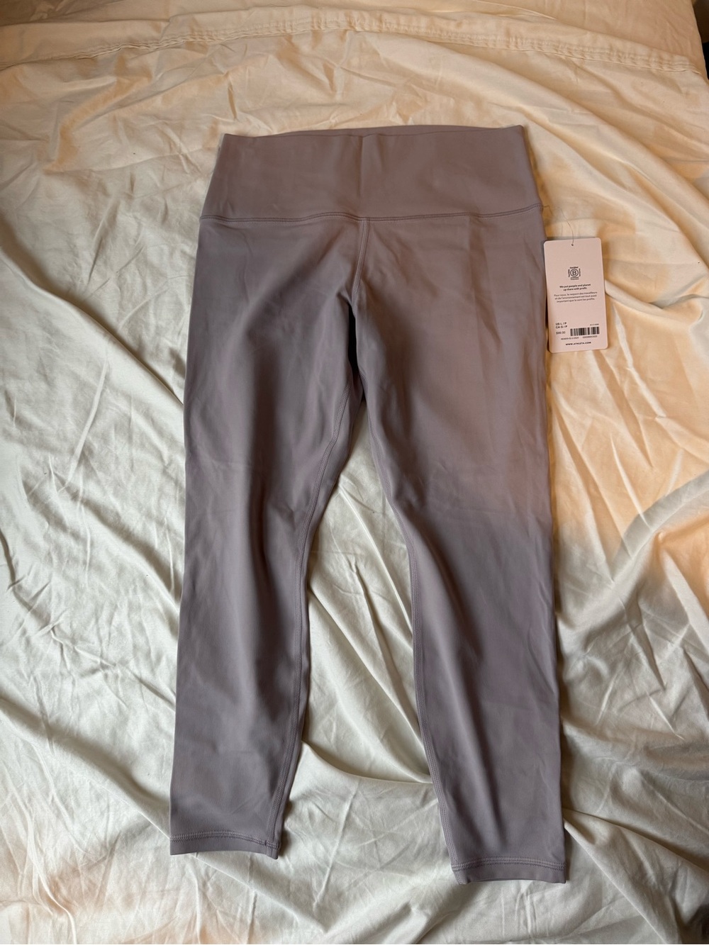 NWT Athleta Transcend Tight in Tinsel Purple, size Large Petite